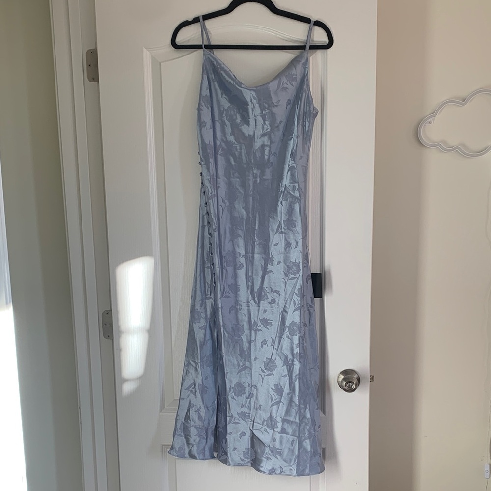Lulu's Light Blue Floral Midi Dress
